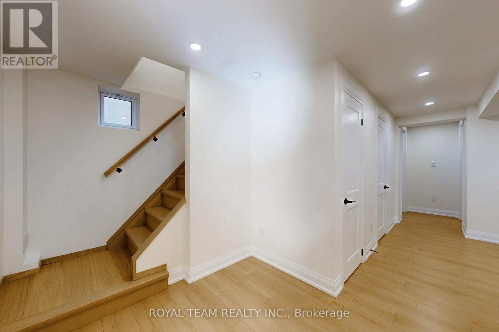 37 Markland Drive, Toronto, Ontario  M9C 1M9 - Photo 34 - W12550816