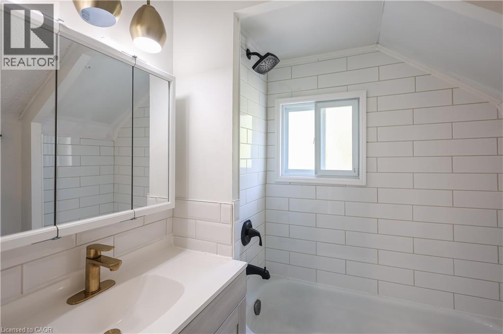 1275 Cannon Street E, Hamilton, Ontario  L8H 1V5 - Photo 11 - 40788782