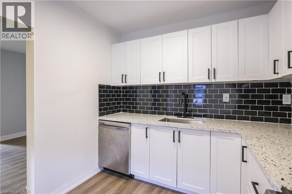 1275 Cannon Street E, Hamilton, Ontario  L8H 1V5 - Photo 6 - 40788782