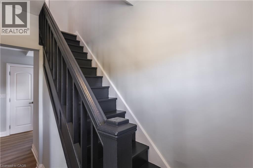 1275 Cannon Street E, Hamilton, Ontario  L8H 1V5 - Photo 9 - 40788782