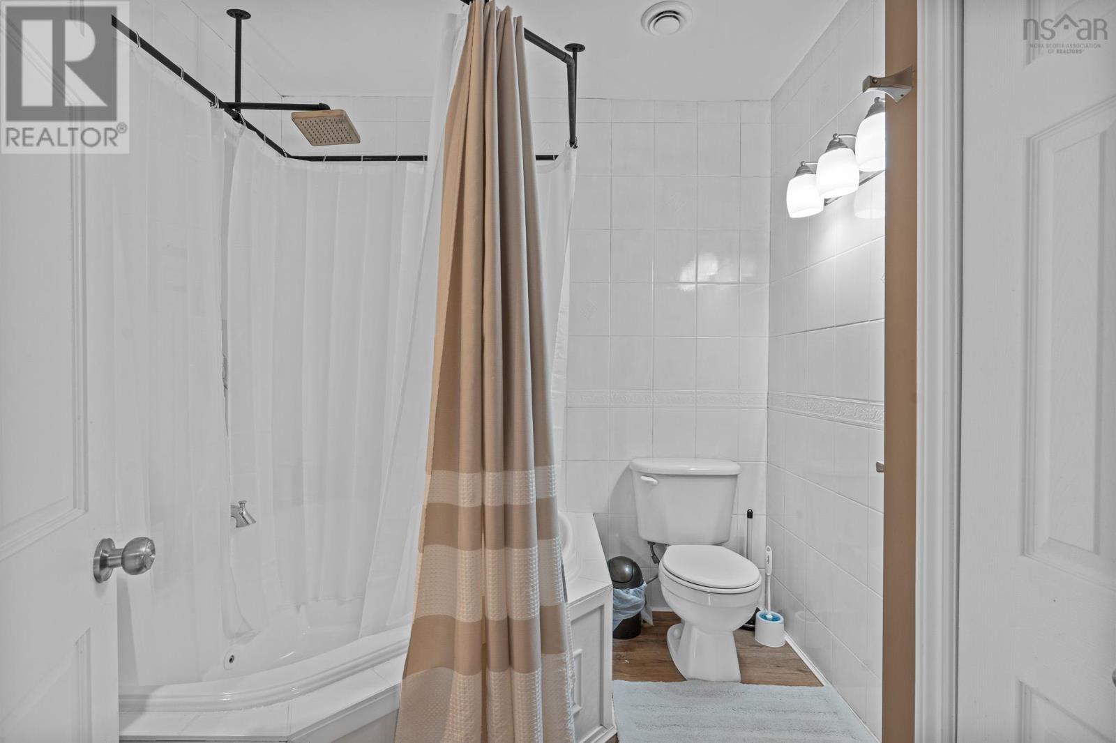 1589 King Street, Windsor, Nova Scotia  B0N 2T0 - Photo 14 - 202528124