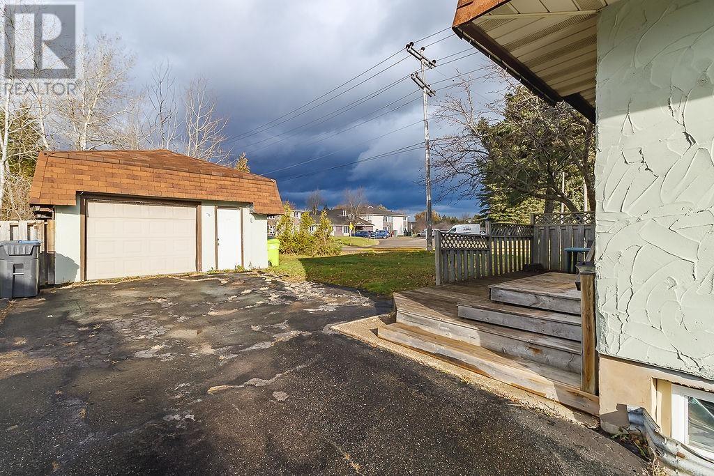 38 Mcnabb St, Sault Ste. Marie, Ontario  P6B 1X7 - Photo 6 - SM253268