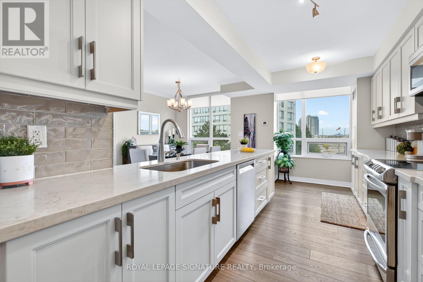 406 - 100 Promenade Circle, Vaughan, Ontario  L4J 7W7 - Photo 15 - N12551450