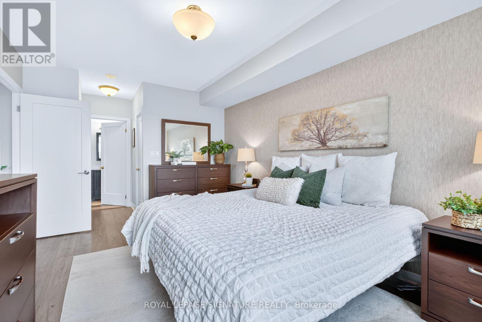 406 - 100 Promenade Circle, Vaughan, Ontario  L4J 7W7 - Photo 19 - N12551450