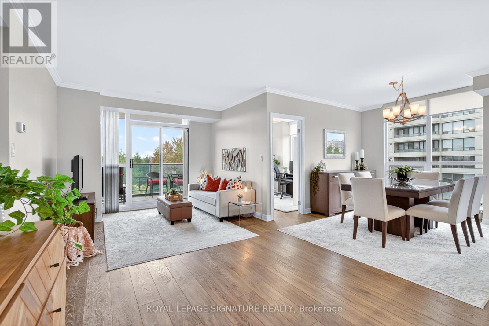 406 - 100 Promenade Circle, Vaughan, Ontario  L4J 7W7 - Photo 2 - N12551450