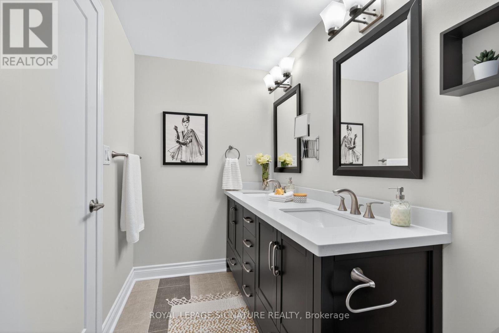 406 - 100 Promenade Circle, Vaughan, Ontario  L4J 7W7 - Photo 23 - N12551450