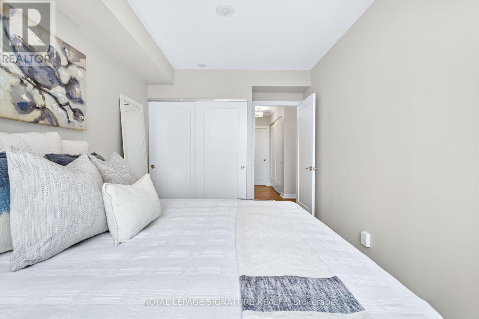 406 - 100 Promenade Circle, Vaughan, Ontario  L4J 7W7 - Photo 25 - N12551450