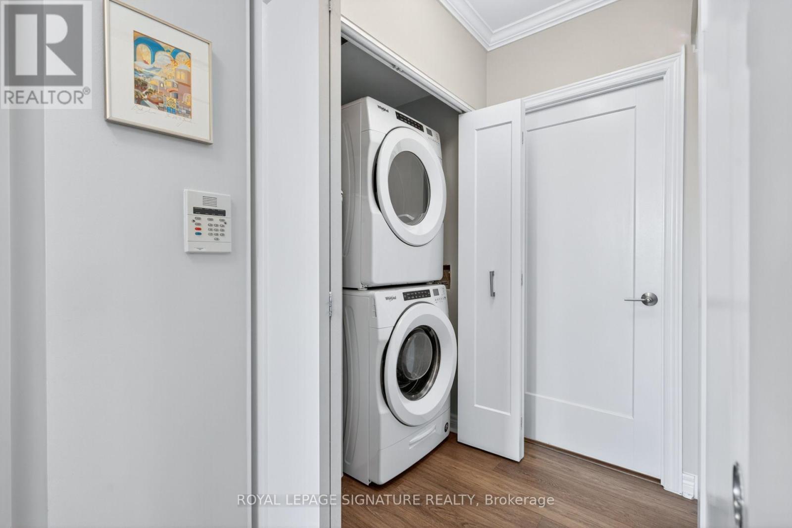 406 - 100 Promenade Circle, Vaughan, Ontario  L4J 7W7 - Photo 28 - N12551450