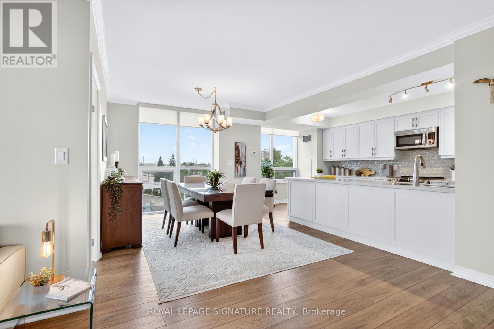 406 - 100 Promenade Circle, Vaughan, Ontario  L4J 7W7 - Photo 3 - N12551450