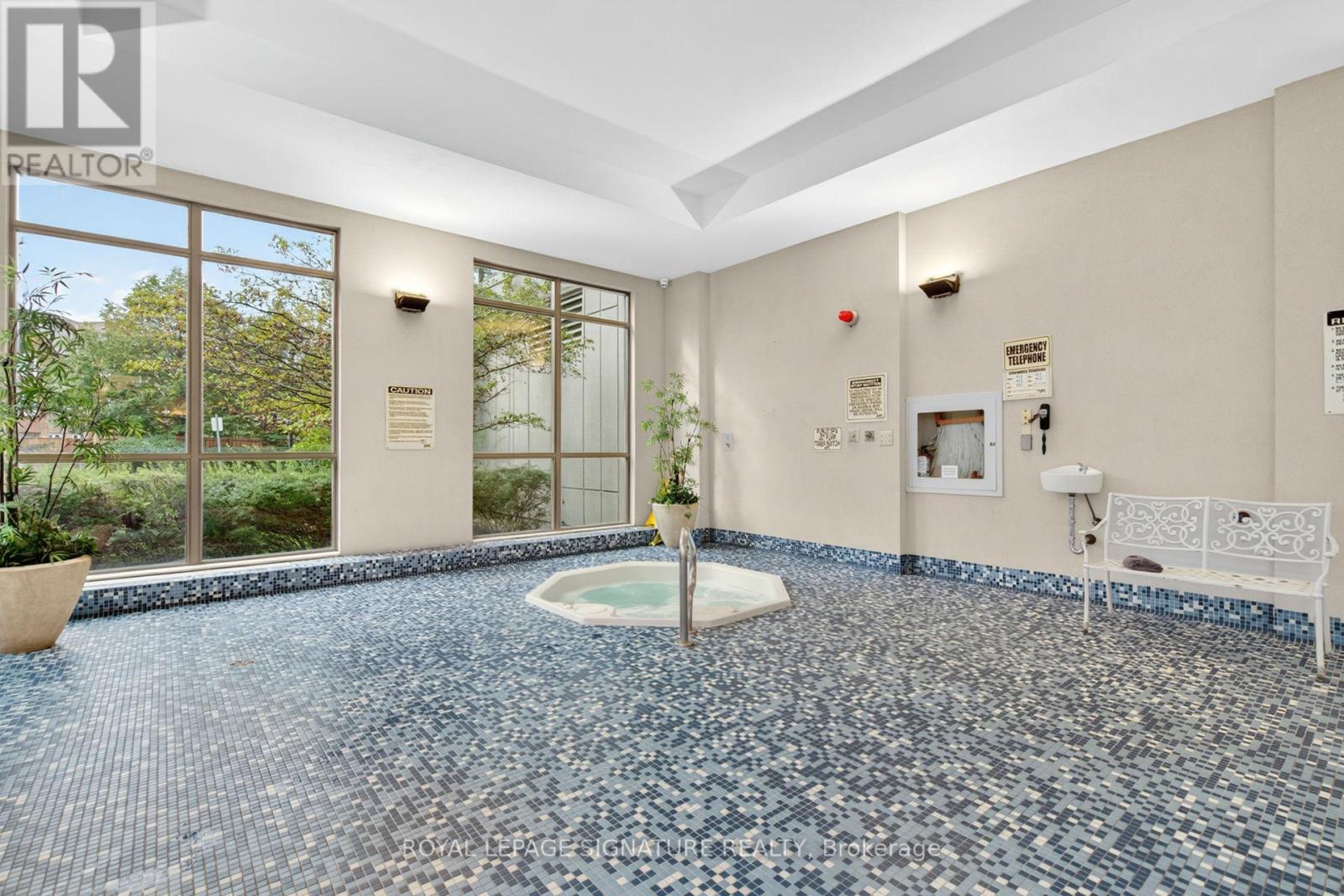 406 - 100 Promenade Circle, Vaughan, Ontario  L4J 7W7 - Photo 37 - N12551450