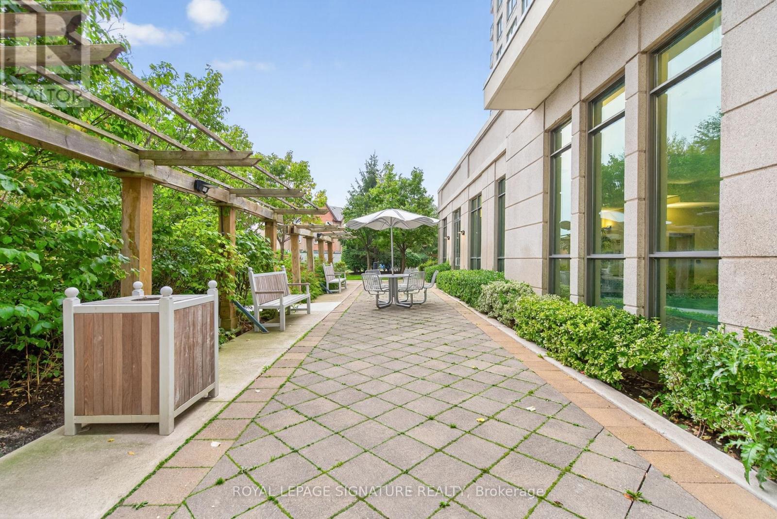 406 - 100 Promenade Circle, Vaughan, Ontario  L4J 7W7 - Photo 44 - N12551450