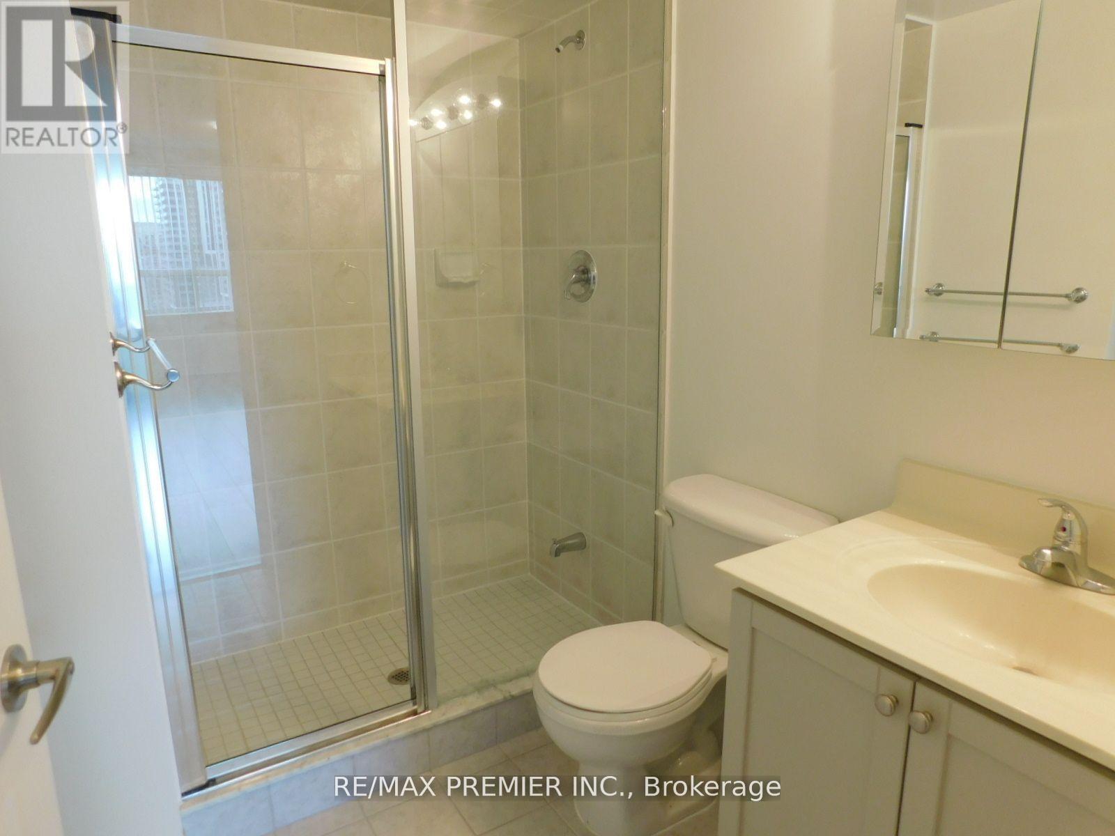 1213 - 39 Oneida Crescent, Richmond Hill, Ontario  L4B 4T9 - Photo 12 - N12551464