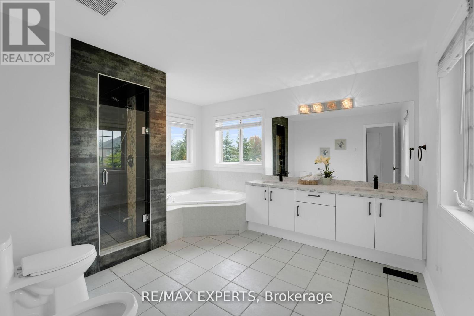 159 Sonoma Boulevard, Vaughan, Ontario  L4H 1P2 - Photo 32 - N12551550