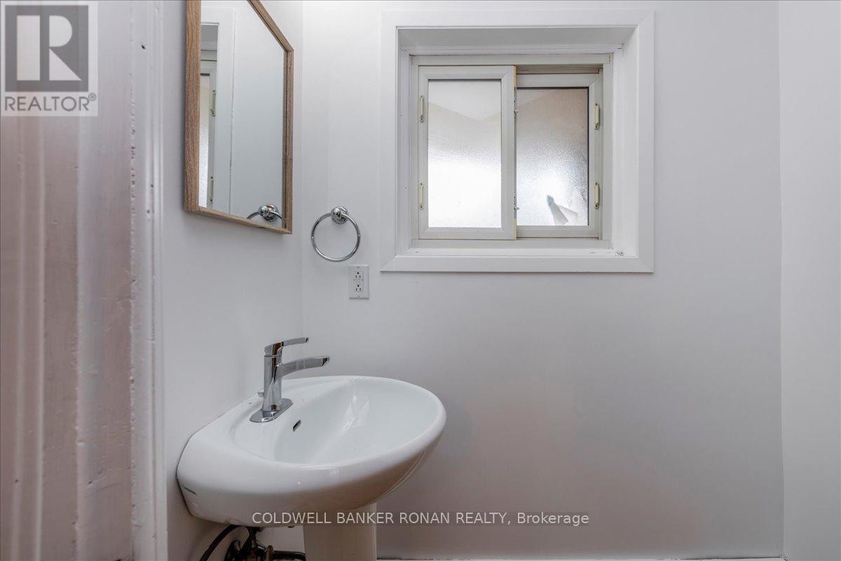 143 Wellington Street E, New Tecumseth, Ontario  L9R 1G5 - Photo 15 - N12551614