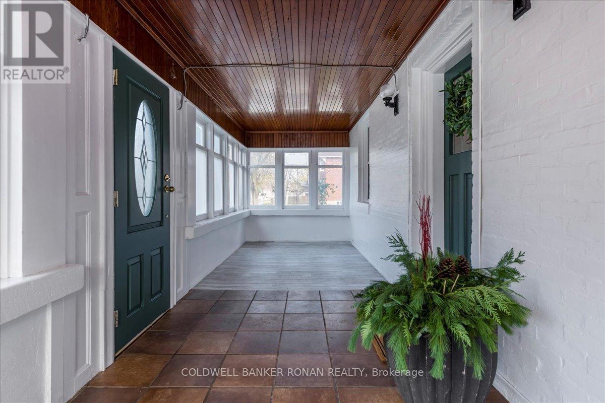 143 Wellington Street E, New Tecumseth, Ontario  L9R 1G5 - Photo 2 - N12551614