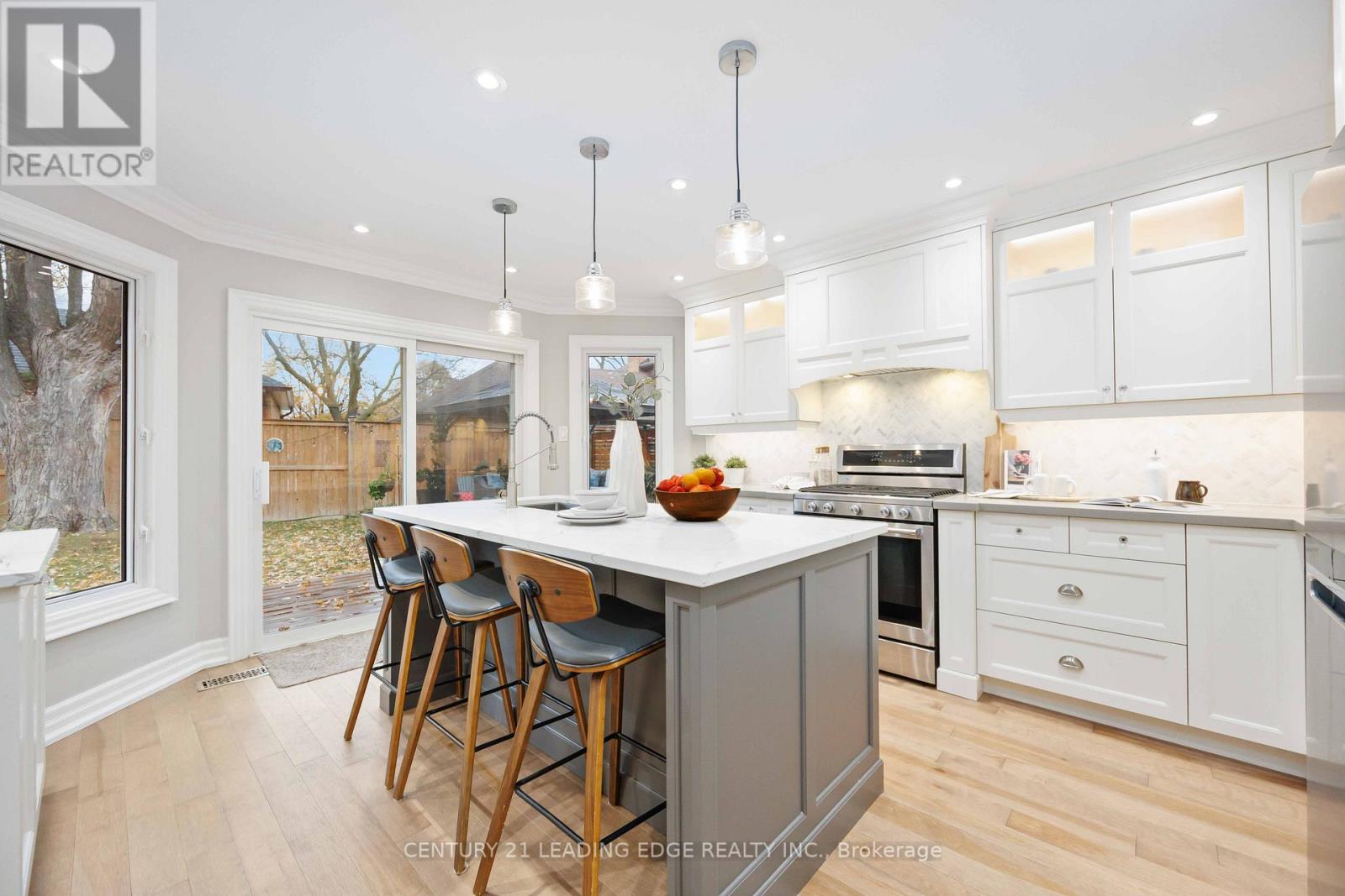 64 Lehman Crescent, Markham, Ontario  L3P 5W7 - Photo 11 - N12551628