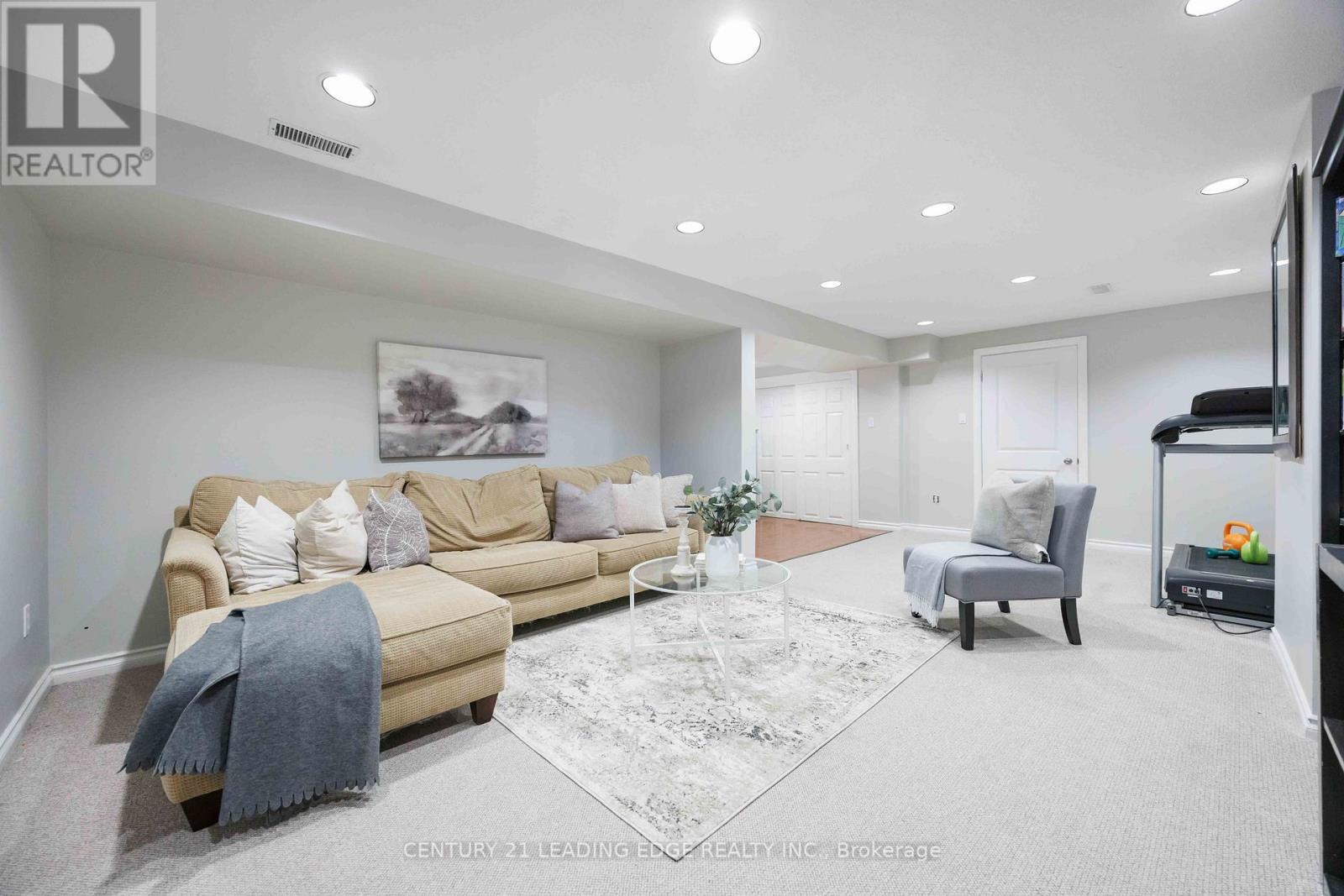 64 Lehman Crescent, Markham, Ontario  L3P 5W7 - Photo 32 - N12551628