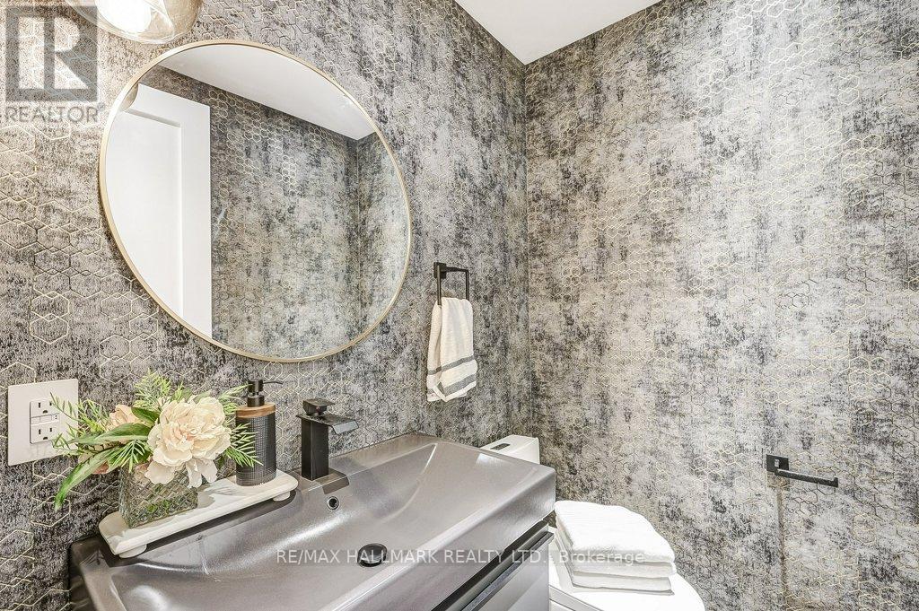 Main Fl - 148 May Avenue, Richmond Hill, Ontario  L4C 3S6 - Photo 15 - N12551638