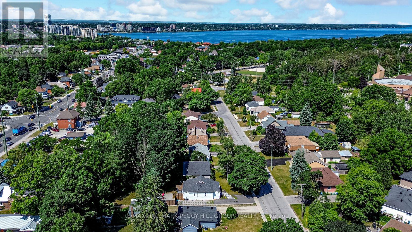 44 Adelaide Street, Barrie, Ontario  L4N 3T5 - Photo 17 - S12551492