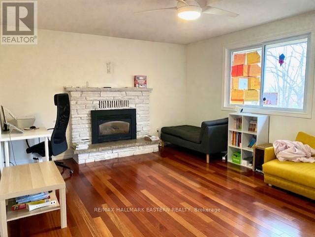 1186 Cartier Boulevard, Peterborough, Ontario  K9H 6S1 - Photo 2 - X12551748