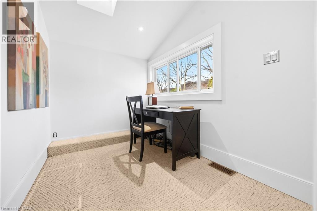 243 Hatt Street, Dundas, Ontario  L9H 2H1 - Photo 37 - 40785733