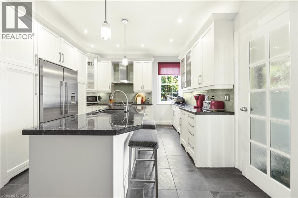 243 Hatt Street, Dundas, Ontario  L9H 2H1 - Photo 12 - 40785733