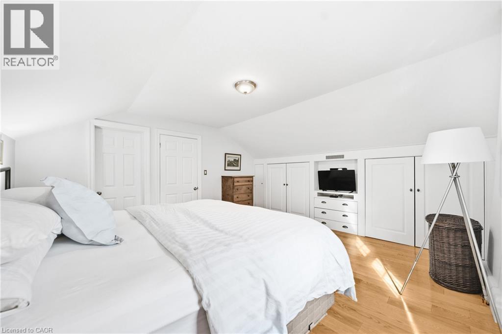 243 Hatt Street, Dundas, Ontario  L9H 2H1 - Photo 25 - 40785733