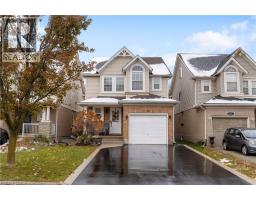 32 MARYANN PRICE Lane, Cambridge, Ontario