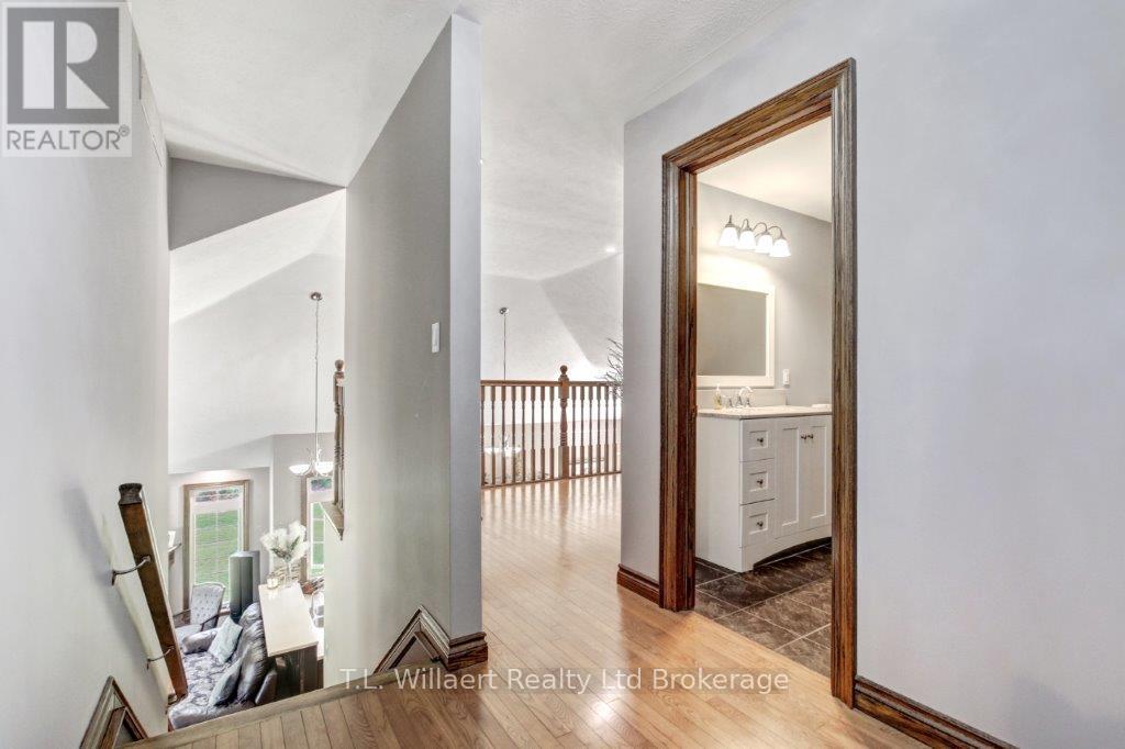 21 Charlton Street, Norfolk, Ontario  N3Y 4J9 - Photo 15 - X12427302