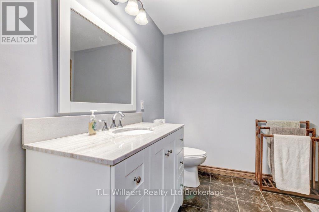 21 Charlton Street, Norfolk, Ontario  N3Y 4J9 - Photo 19 - X12427302