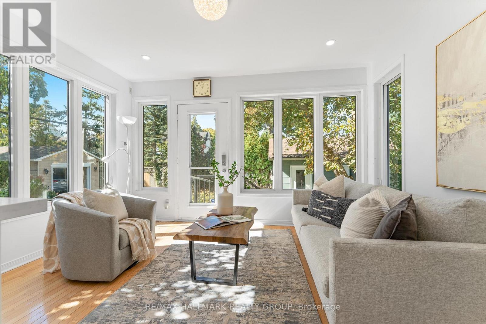 242 Harmer Avenue S, Ottawa, Ontario  K1Y 0V6 - Photo 13 - X12551710