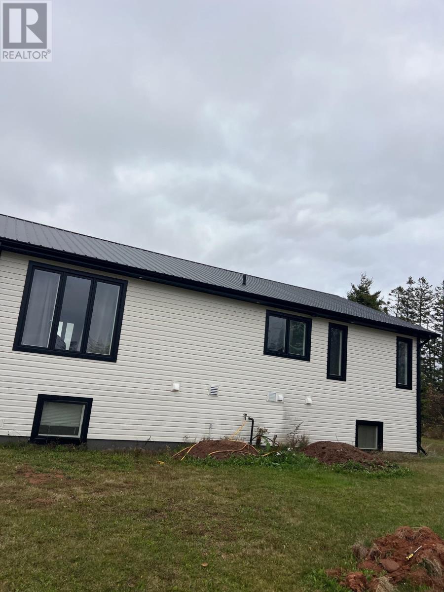 674 48 Road, Mount Albion, Prince Edward Island  C1B 3K4 - Photo 7 - 202528125