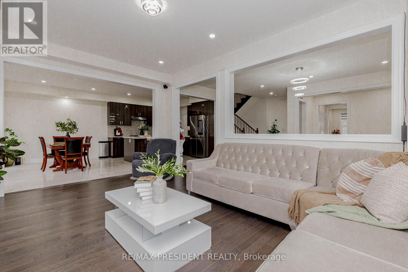 2 Vincena Road, Caledon, Ontario  L7C 4M5 - Photo 12 - W12551490