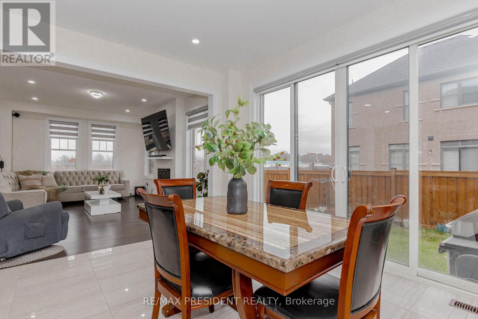 2 Vincena Road, Caledon, Ontario  L7C 4M5 - Photo 20 - W12551490