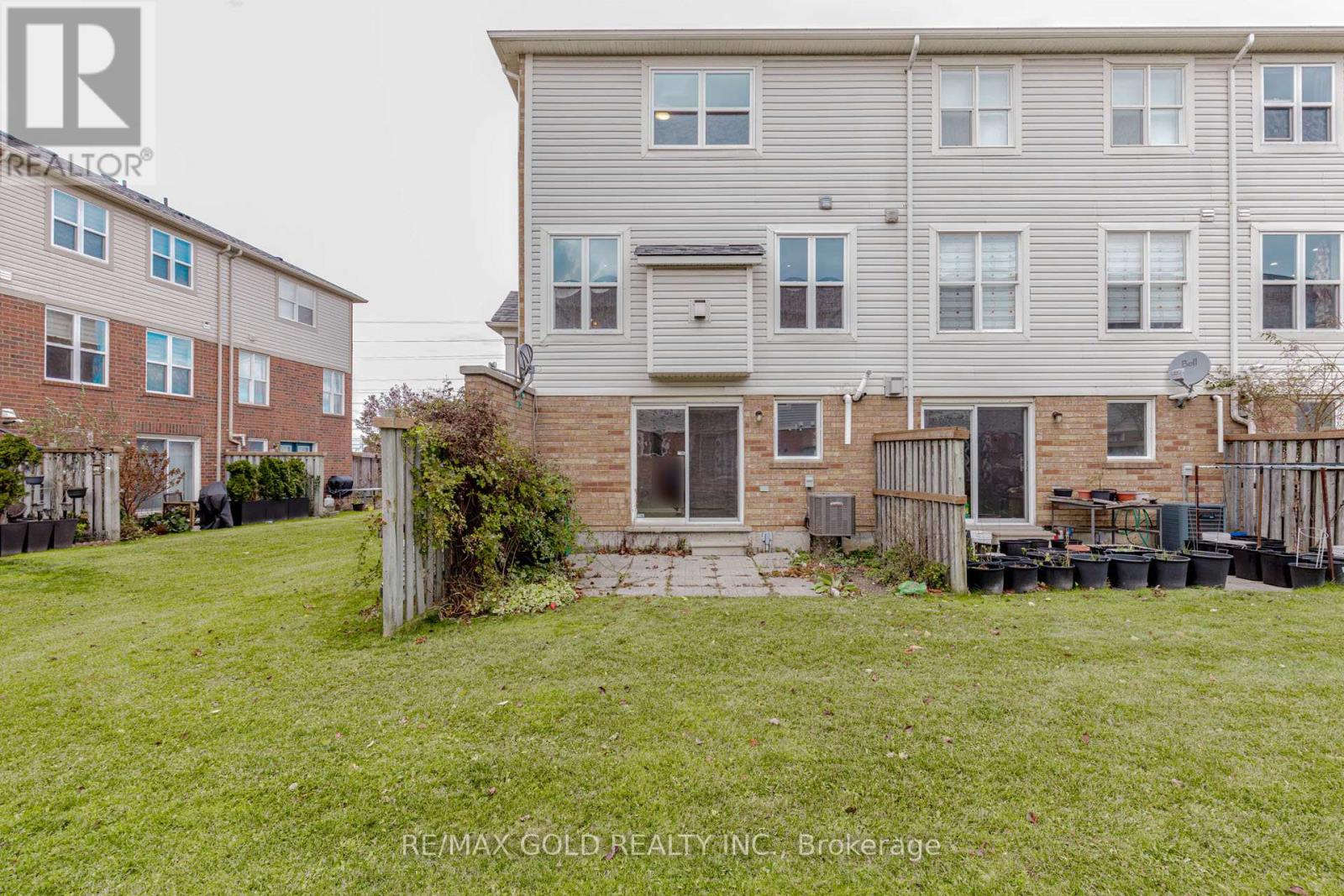 38 - 5980 Whitehorn Avenue, Mississauga, Ontario  L5V 2Y3 - Photo 47 - W12551514