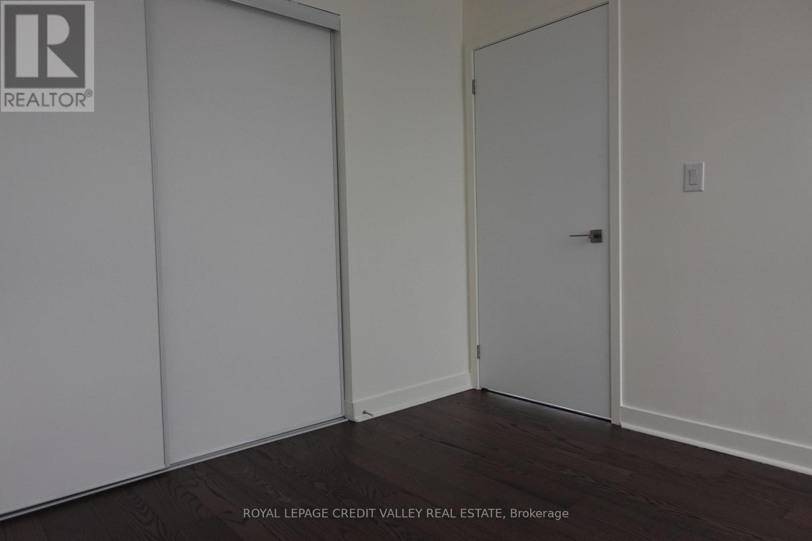 3307 - 4011 Brickstone Mews, Mississauga, Ontario  L5B 0J7 - Photo 15 - W12551518