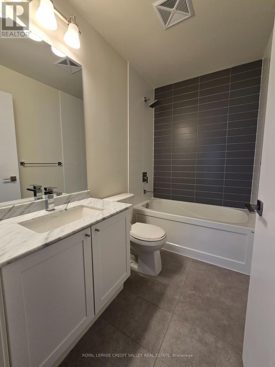 3307 - 4011 Brickstone Mews, Mississauga, Ontario  L5B 0J7 - Photo 6 - W12551518