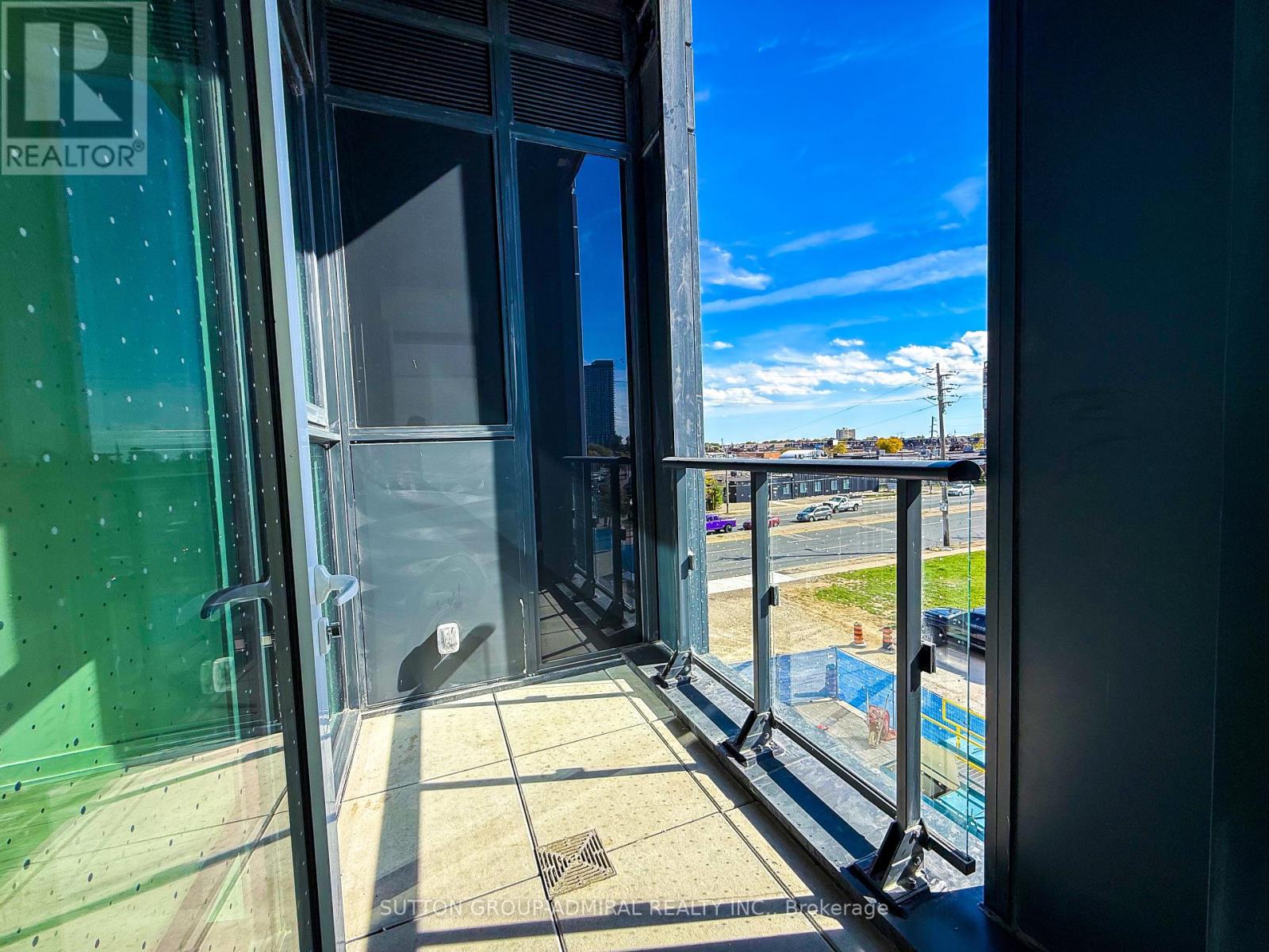 225 - 1007 The Queensway, Toronto, Ontario  M8Z 6C7 - Photo 9 - W12551536