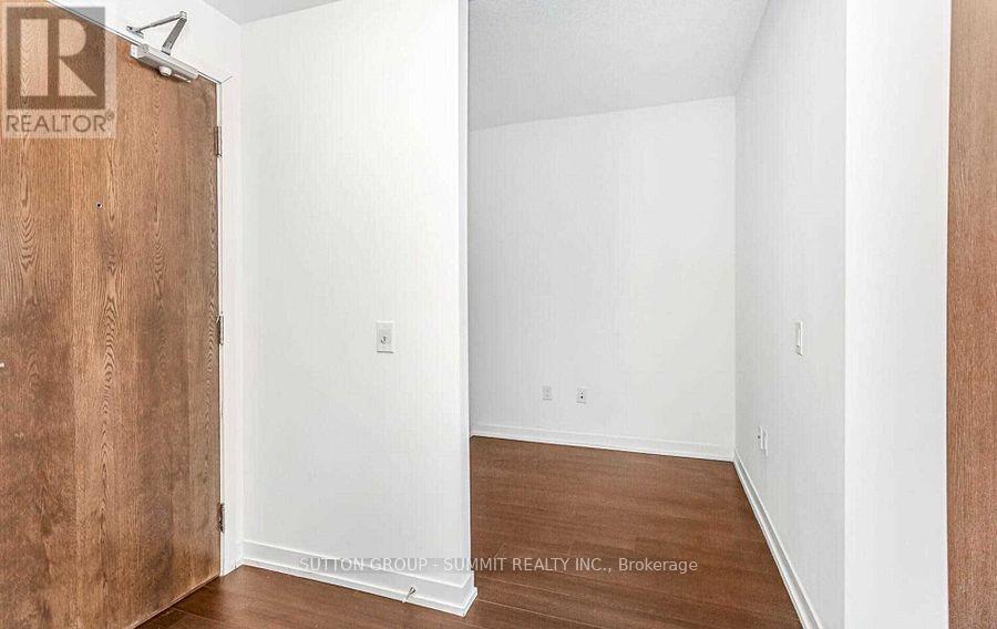 2003 - 2560 Eglinton Avenue, Mississauga, Ontario  L5M 5R1 - Photo 4 - W12551572