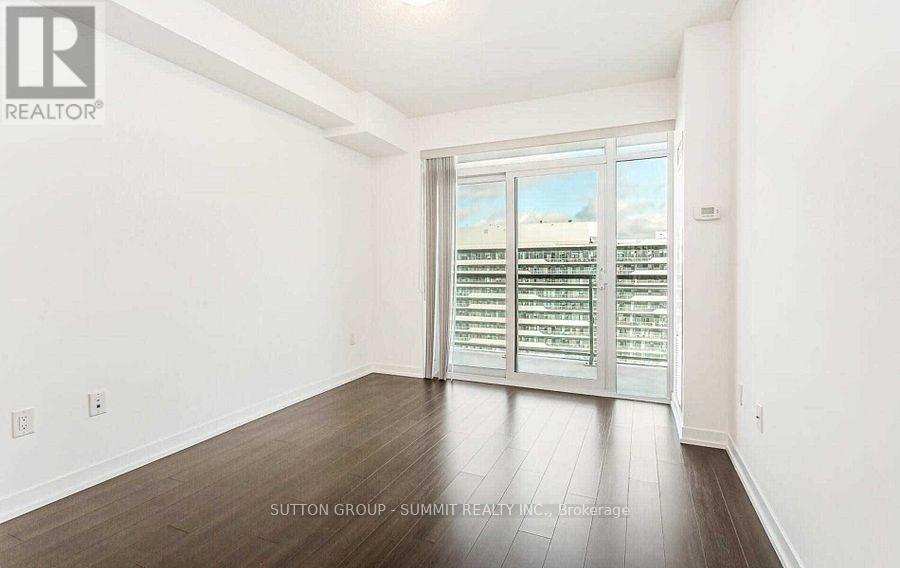 2003 - 2560 Eglinton Avenue, Mississauga, Ontario  L5M 5R1 - Photo 9 - W12551572