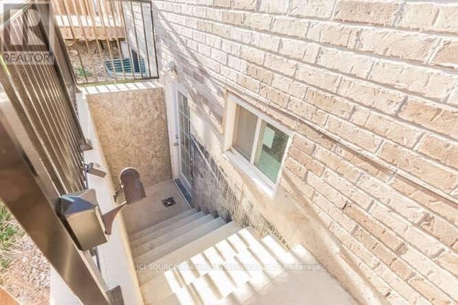 Bsmt - 146 Goodwin Crescent, Milton, Ontario  L9T 7K6 - Photo 2 - W12551608