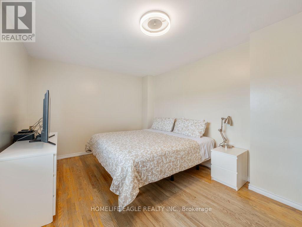 16 - 7255 Dooley Drive, Mississauga, Ontario  L4T 2S7 - Photo 12 - W12551610