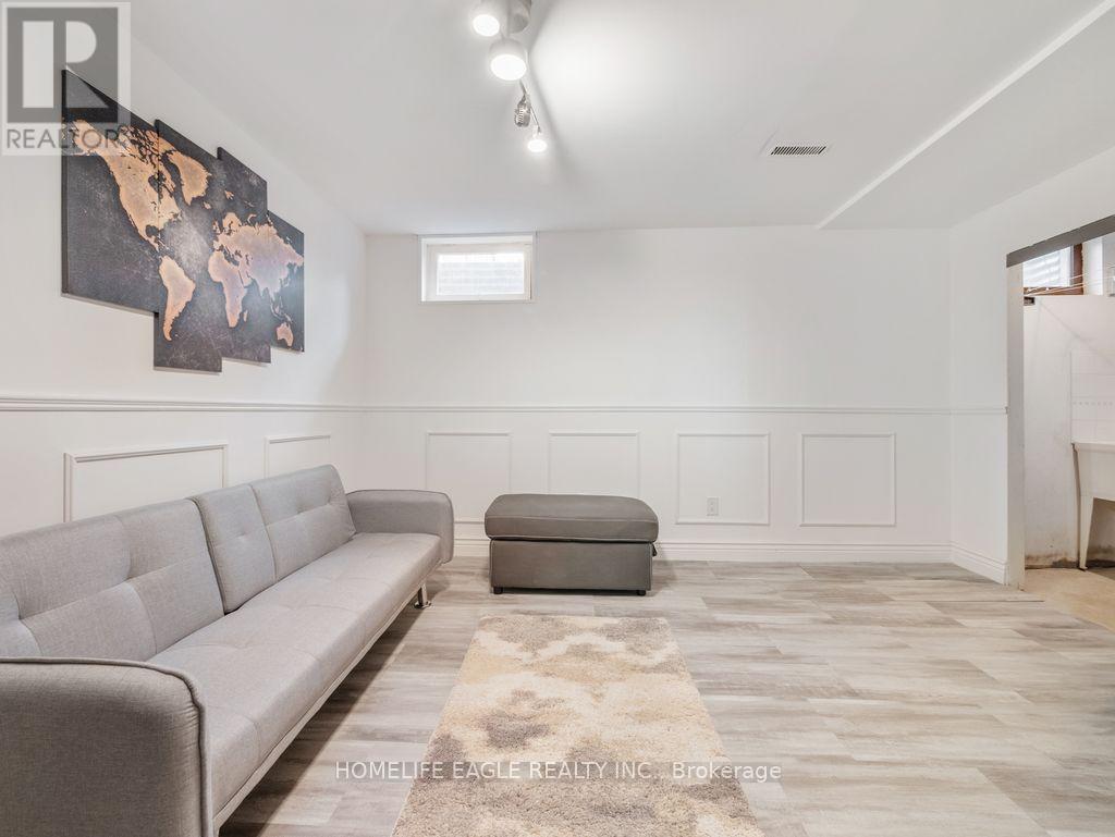 16 - 7255 Dooley Drive, Mississauga, Ontario  L4T 2S7 - Photo 3 - W12551610