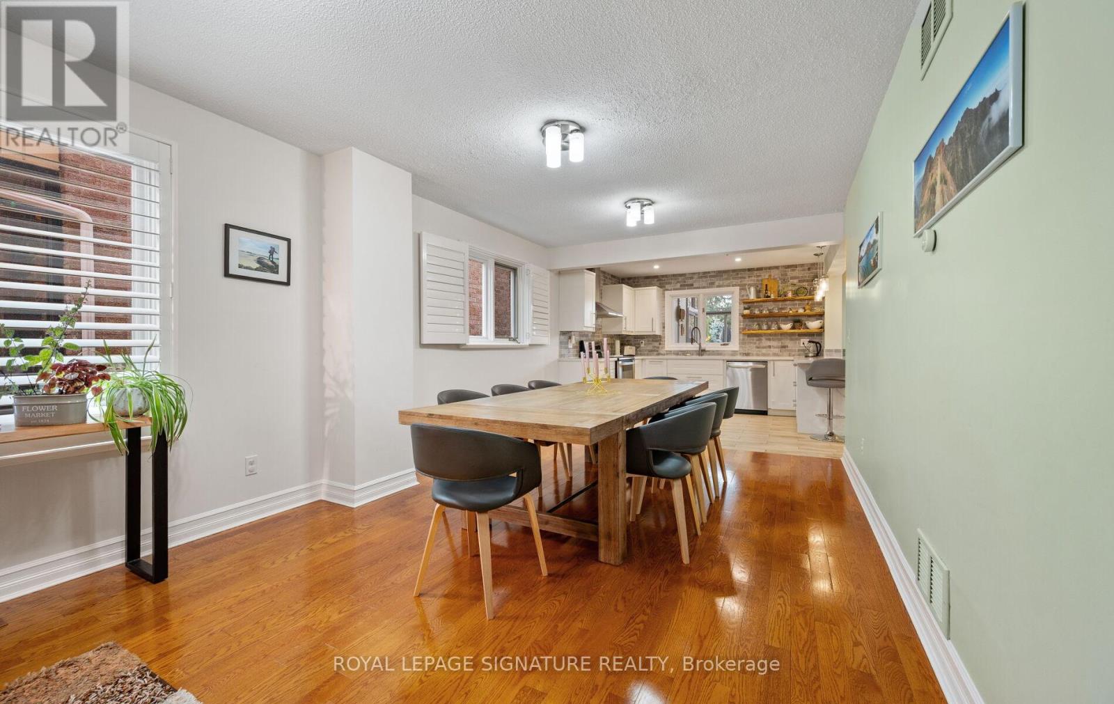 3509 Woodhurst Crescent, Mississauga, Ontario  L5L 1N5 - Photo 15 - W12551624