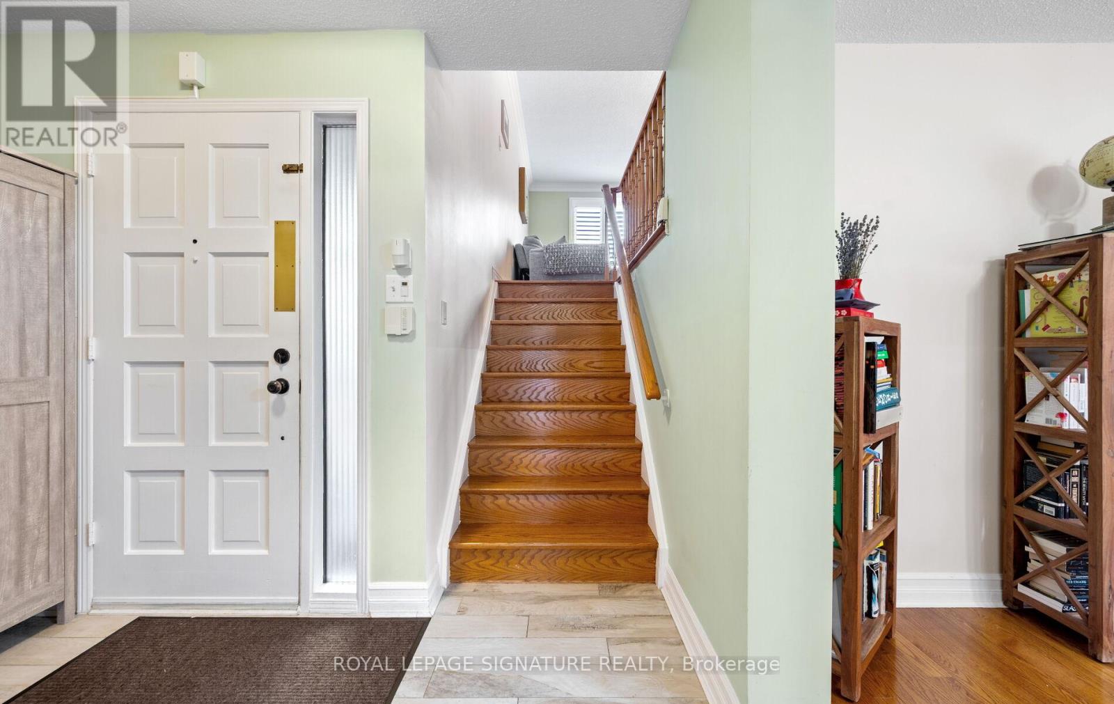 3509 Woodhurst Crescent, Mississauga, Ontario  L5L 1N5 - Photo 19 - W12551624