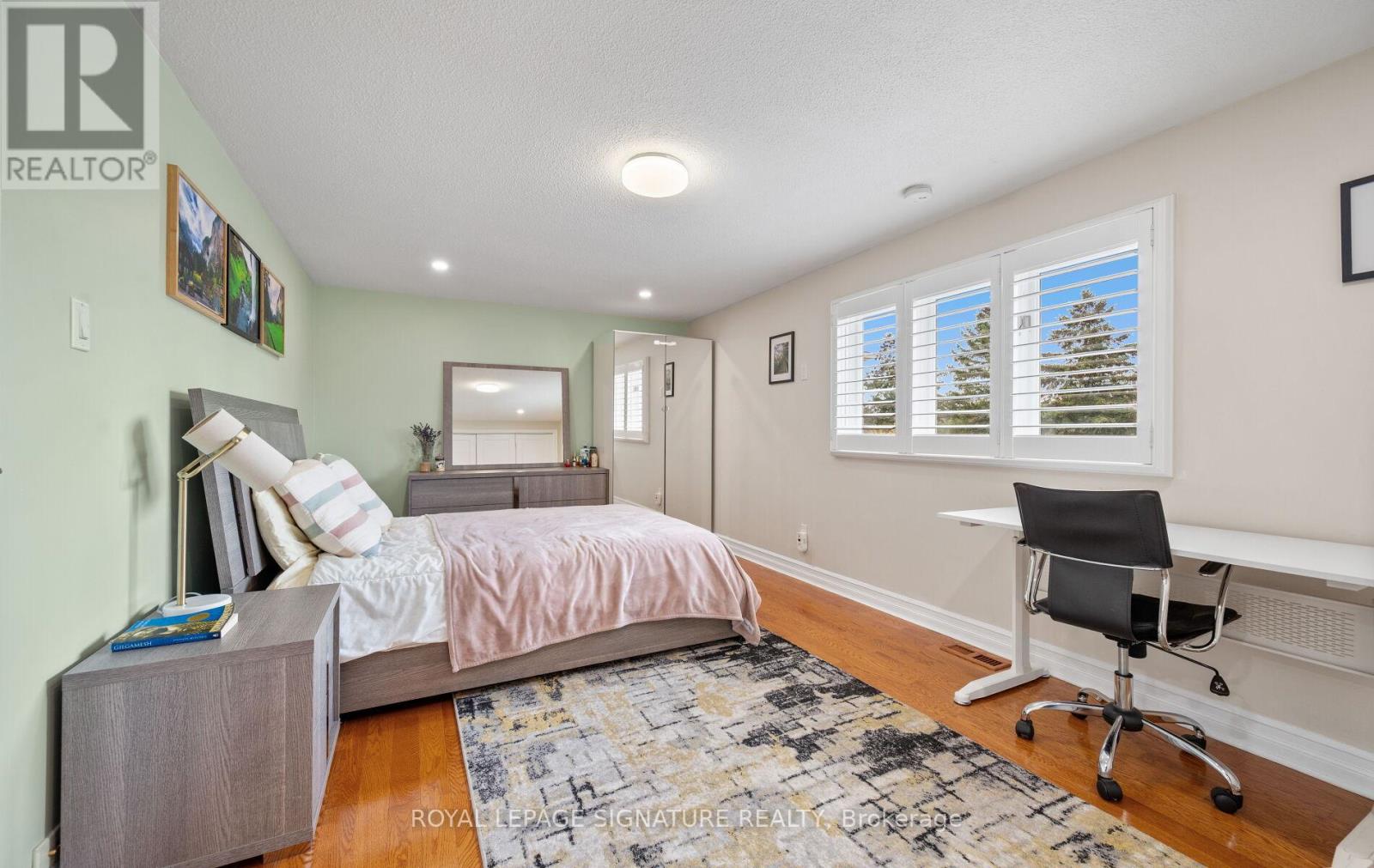 3509 Woodhurst Crescent, Mississauga, Ontario  L5L 1N5 - Photo 24 - W12551624