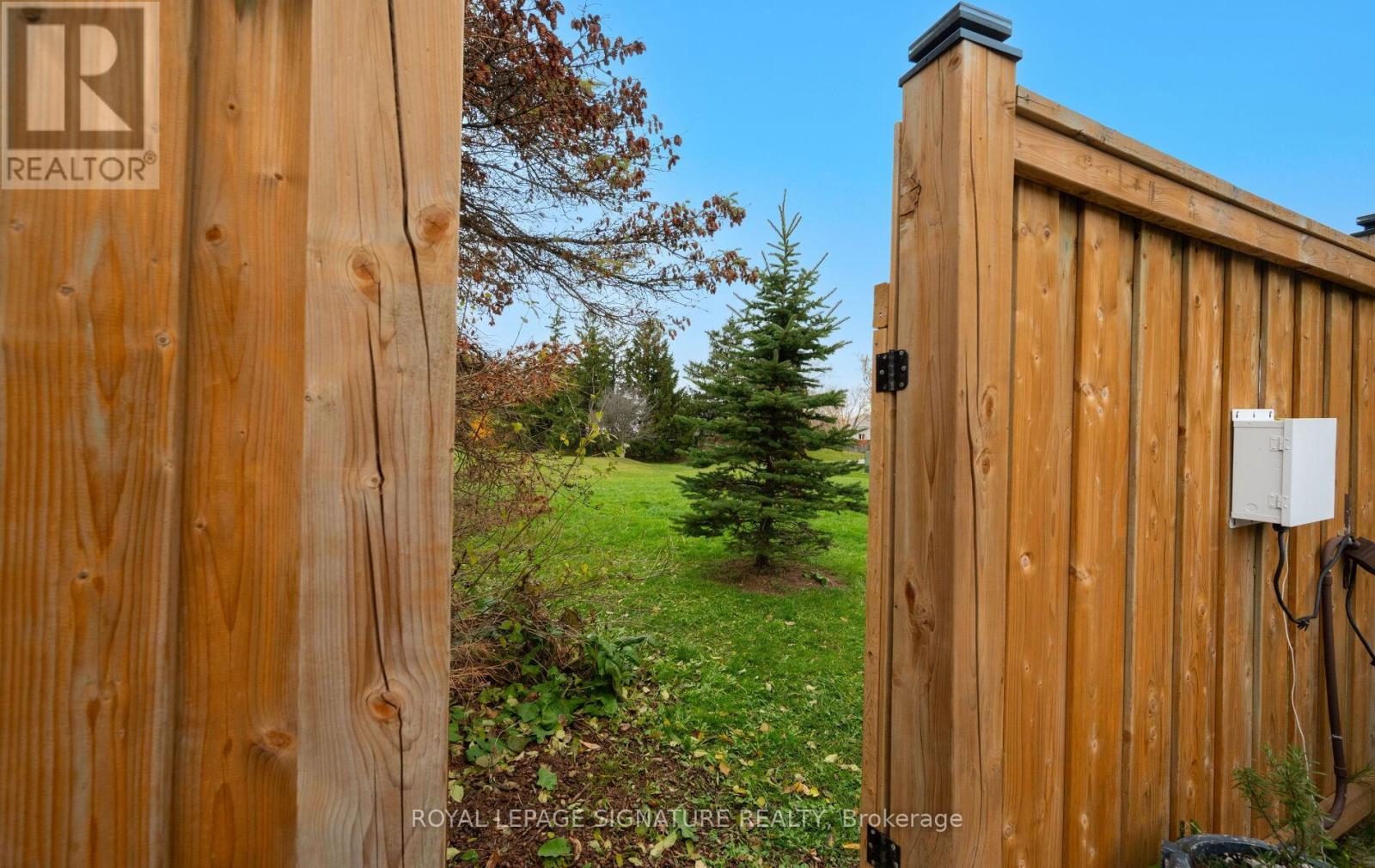 3509 Woodhurst Crescent, Mississauga, Ontario  L5L 1N5 - Photo 38 - W12551624