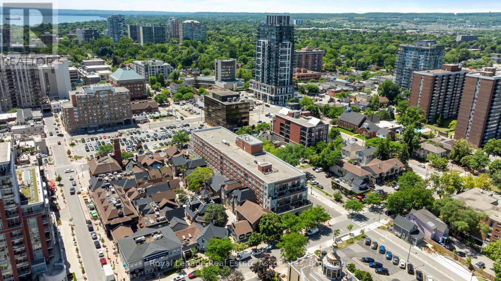 602 - 370 Martha Street, Burlington, Ontario  L7R 0G9 - Photo 25 - W12551644