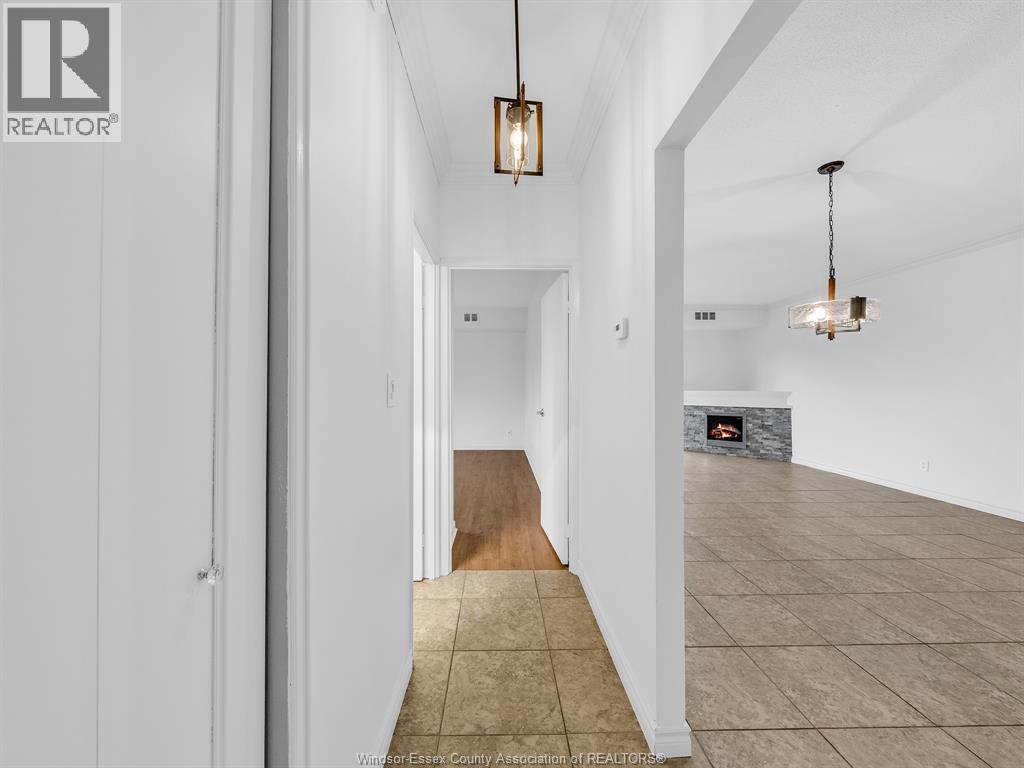 3663 Riverside Drive East Unit# 203, Windsor, Ontario  N8Y 4V3 - Photo 27 - 25028962