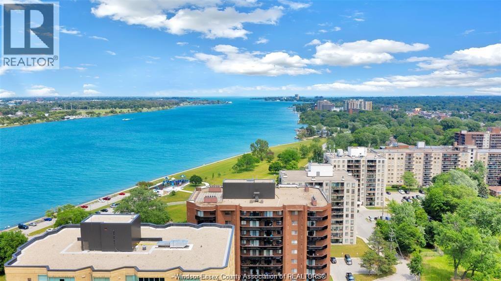 3663 Riverside Drive East Unit# 203, Windsor, Ontario  N8Y 4V3 - Photo 6 - 25028962